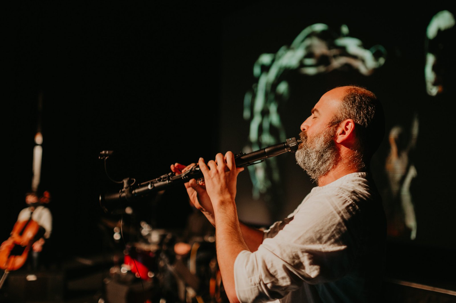 Clarinetist Kinan Azmeh performing; official Guild Hall promotional photograph by Justin Mohling