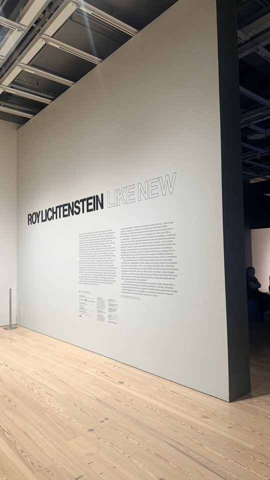 The exhibition title wall for Roy Lichtenstein: Like New.